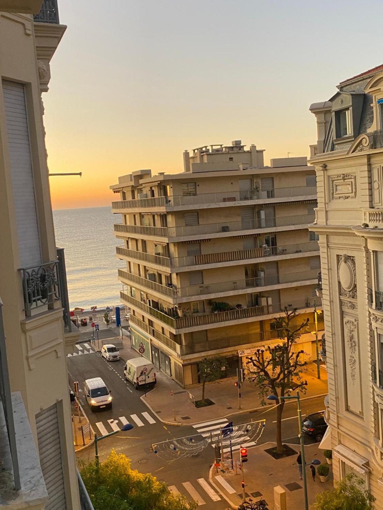 Les Fleurs Astoria Appartement Menton Buitenkant foto